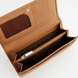 Continental travel wallet