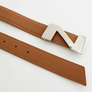 Exclusive N buckle belt